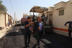 آغاز عملیات بهسازی و آسفالت معابر شهری لار با اعتباری بالغ بر ۸ میلیارد تومان