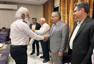 به مناسبت روز آتش نشانی و ایمنی از آتش نشانان شهر لار تجلیل شد