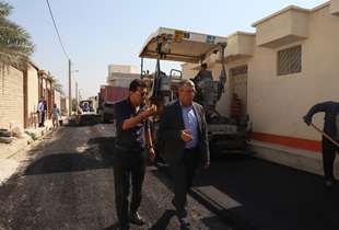 آغاز عملیات بهسازی و آسفالت معابر شهری لار با اعتباری بالغ بر ۸ میلیارد تومان